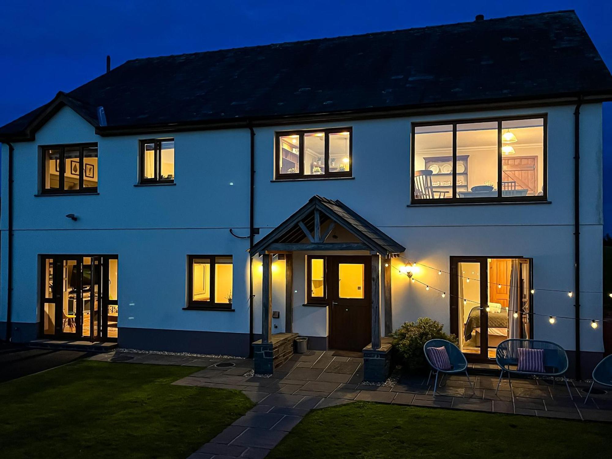 Maes Y Bryn Farmhouse Llanwrda Buitenkant foto